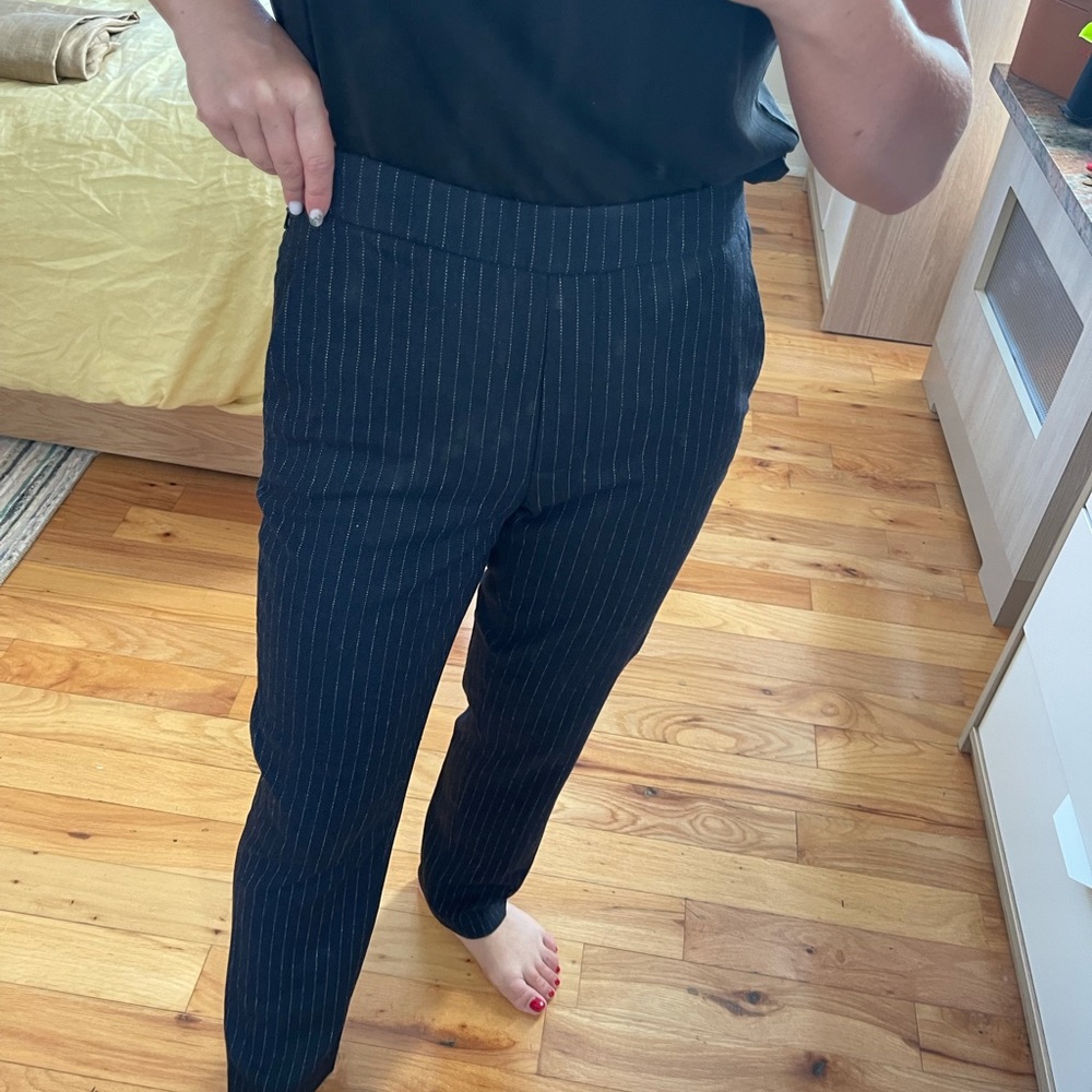 Classy pants - Picture 2 of 6